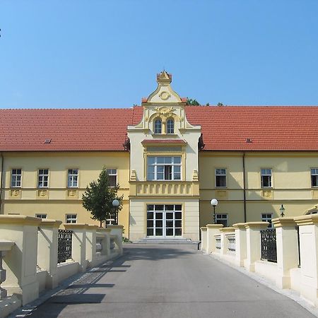 Junges Hotel Tulln Tulln An Der Donau Extérieur photo